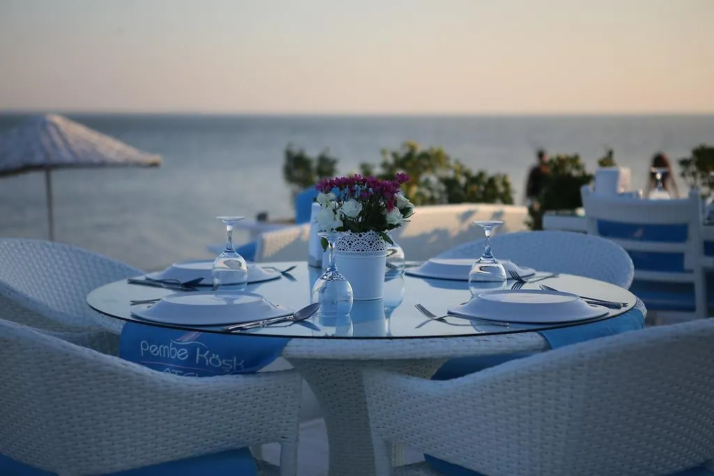 Pembe Kosk Hotel contacts
